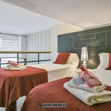 Alcam Futbol Pequeno Apartment Barcelona Ngoại thất bức ảnh