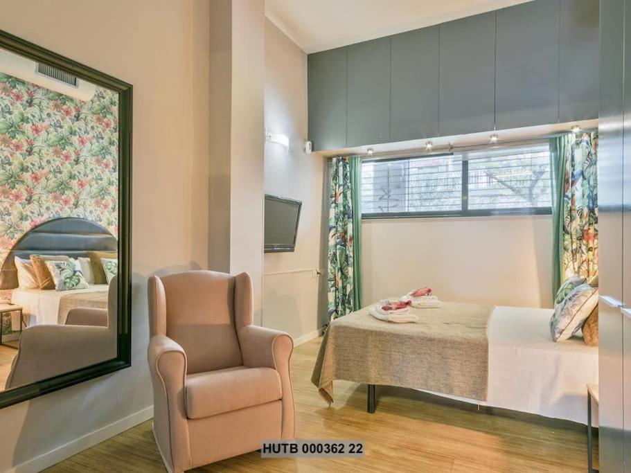 Alcam Futbol Pequeno Apartment Barcelona Ngoại thất bức ảnh